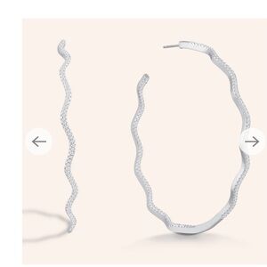 NWT- Wavy Grand Hoop Daniele Swaebe earrings